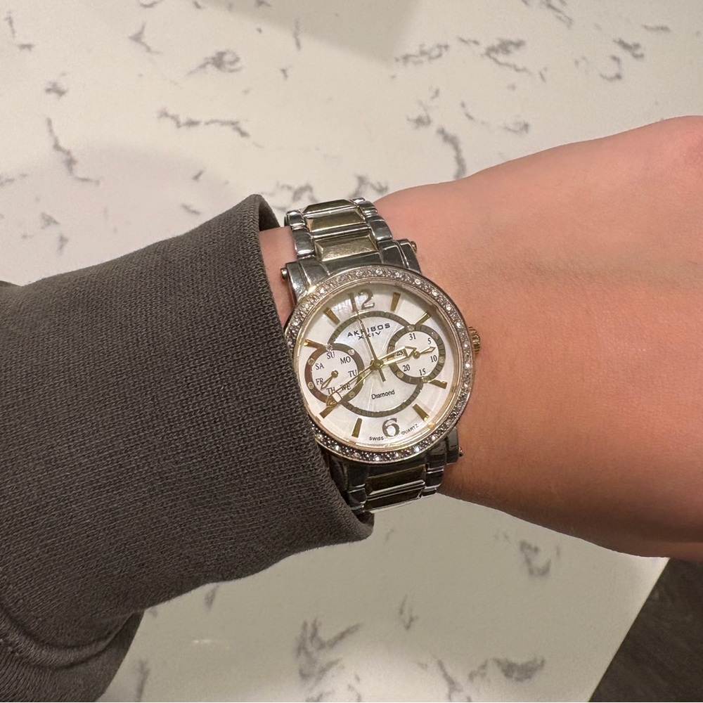 Akribos Diamond 2-Toned Silver/Gold Women’s Wrist Watch | Swiss Quartz